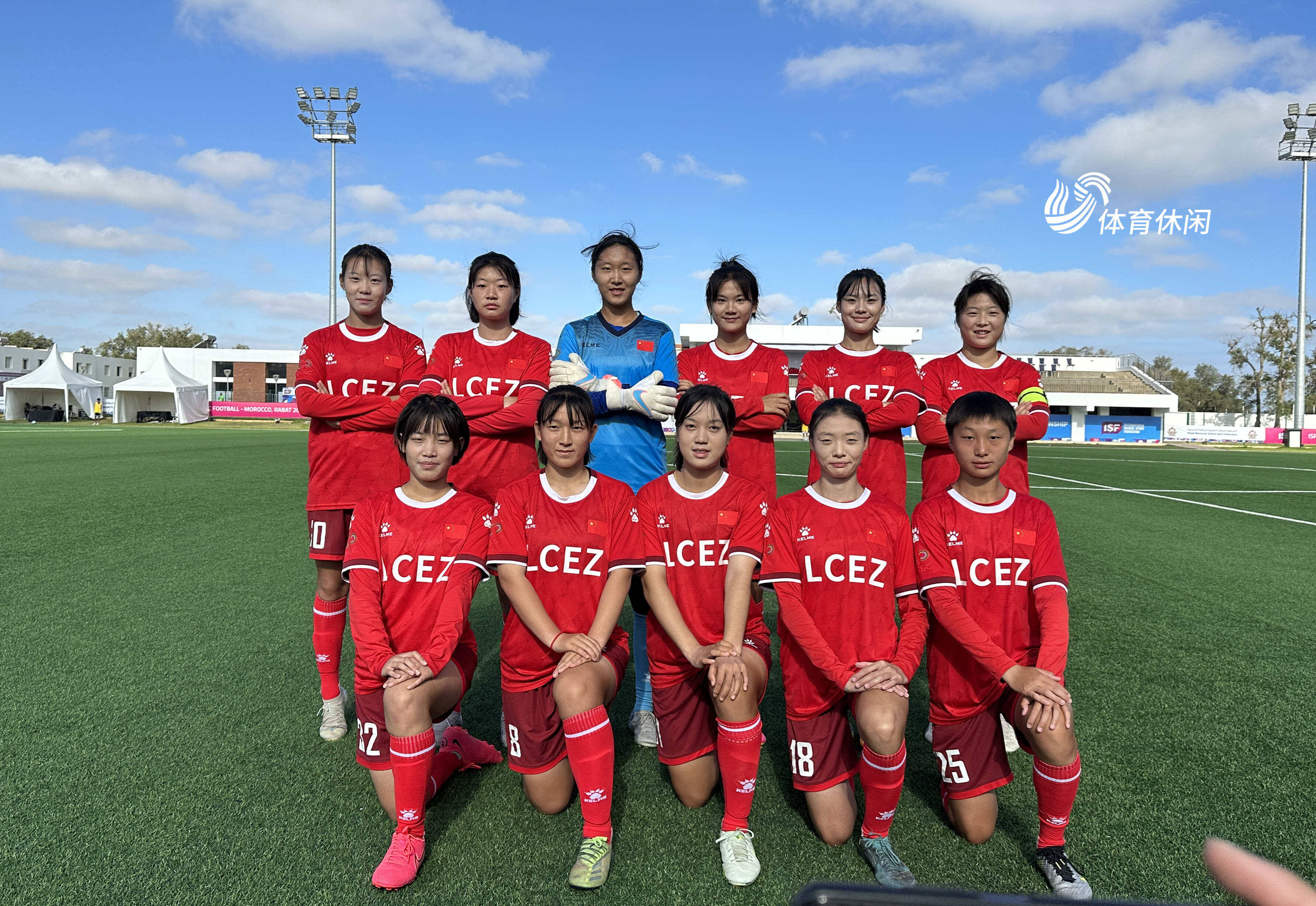 60彩娱乐-国际竞技赛事中，女足球员勇夺冠军(2021年女子足球)